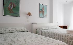 Pension Angelines, Sneuu Hostel Santander